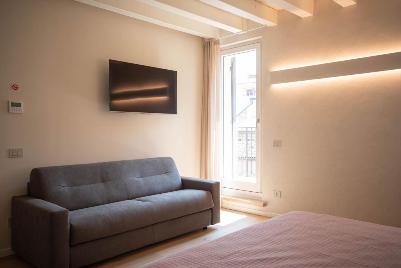 Calcirelli Suites Verona Exteriör bild